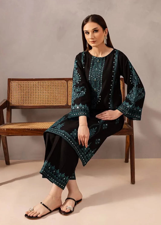 Kaamla Embroidered - 2PC