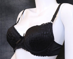 BRA with single paded spot